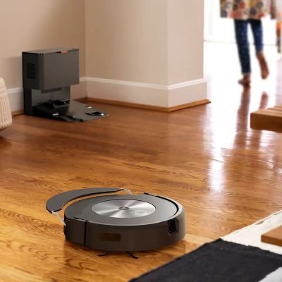 Roomba Combo j7+: base de autovaciado y automatización